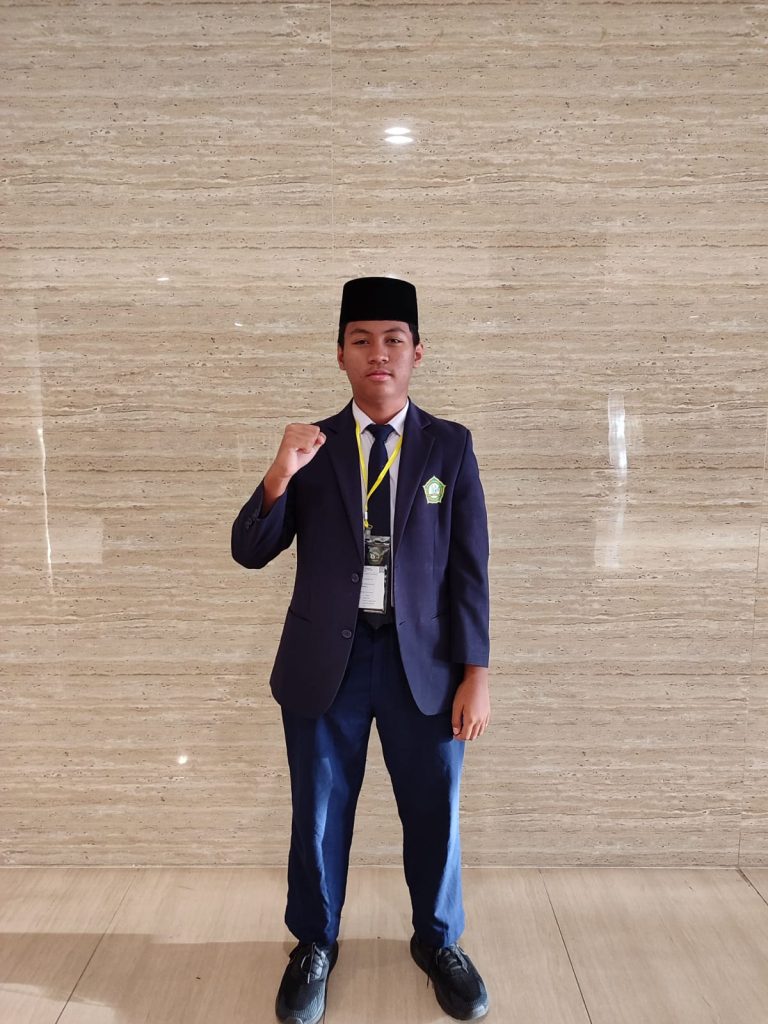 OEMAR AL KAHAR ILVI:  KALAH,  BUKANLAH ALASAN UNTUK MENYERAH